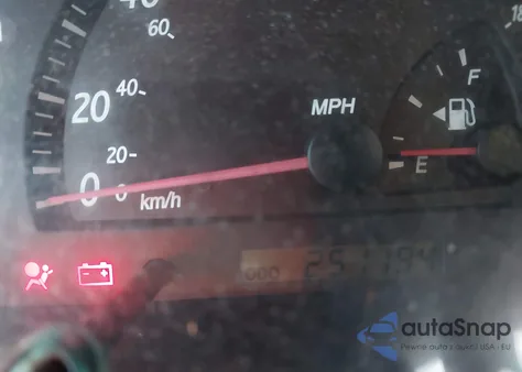 2004 Toyota Camry Std from USA, damaged, VIN 4T1BE32K14U380079